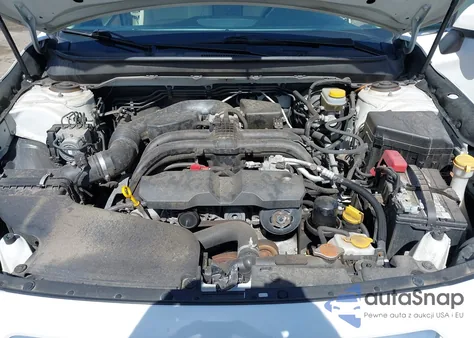 2015 Subaru Legacy 2.5I Premium z USA, uszkodzony, nr VIN 4S3BNAC68F3010394